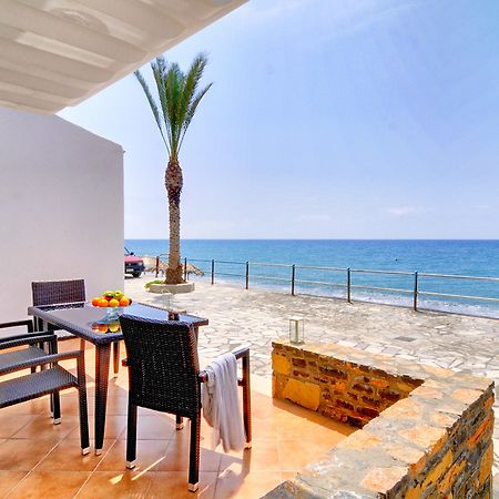 Myrtos Mare Suites Екстер'єр фото