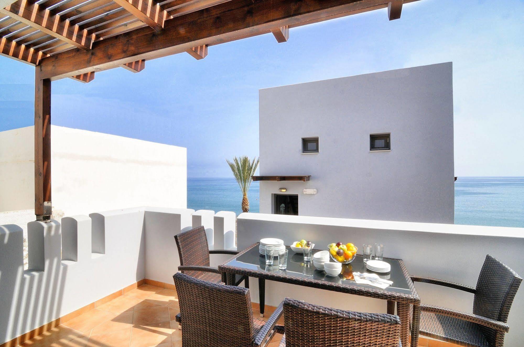 Myrtos Mare Suites Екстер'єр фото